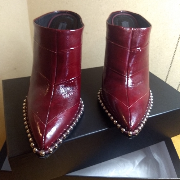 Alexander Wang Eri Mule Oxblood Eel shoes - Picture 2 of 10